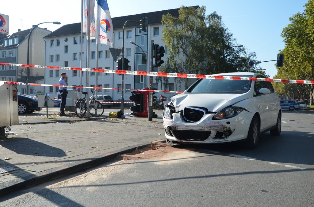 VU Koeln Ehrenfeld Vogelsangerstr Melatenguertel P6083.JPG